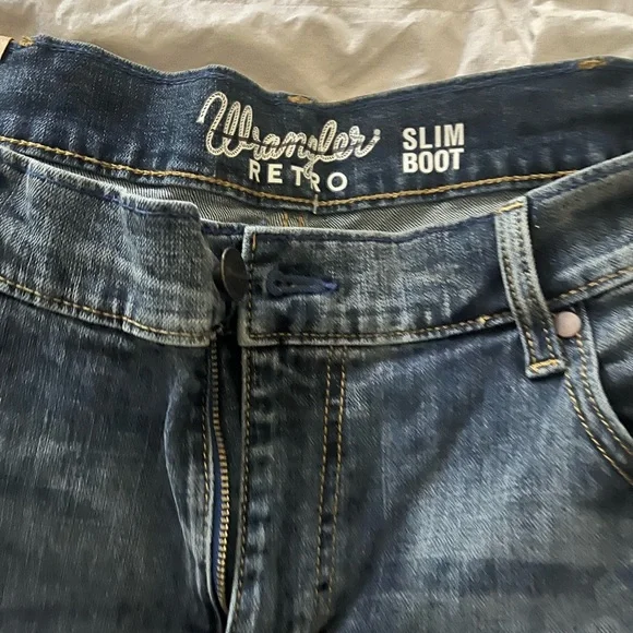 Wrangler Men's Boot Cut Denim Jeans - Picture 2 of 3